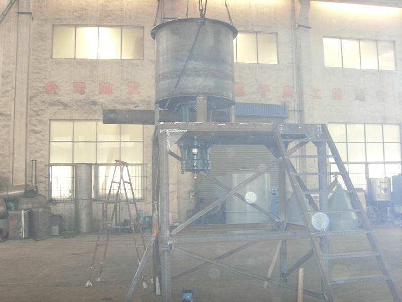 ���P������