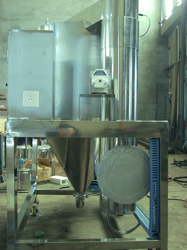 �����X���F����C